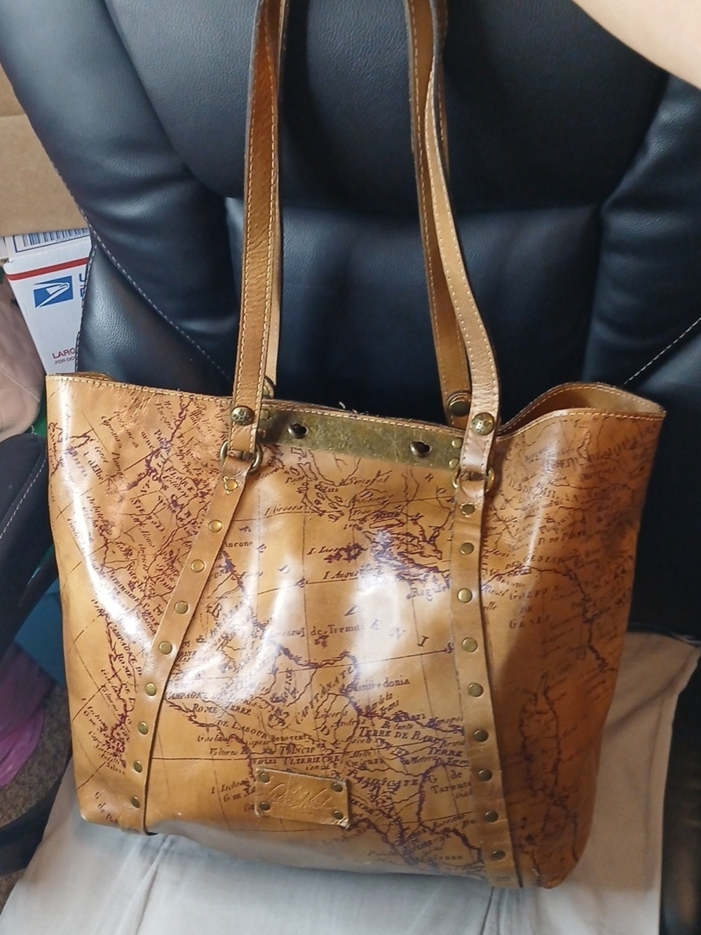 Patricia Nash Benvenuyo Tan Map-Print Leather Tote Bag